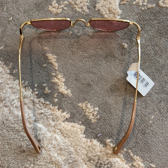 New CHLOÉ SUNGLASSES
